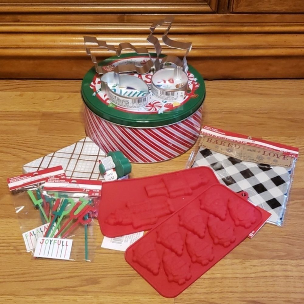 Christmas treat cookie cutters candy mold gift holiday baking bundle